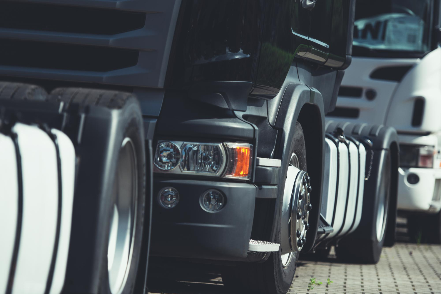 Onde encontrar lataria automotiva para caminhões